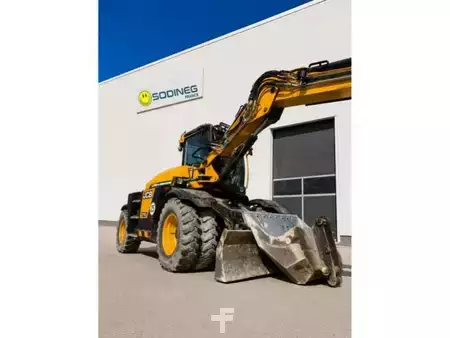 Pelle sur pneus 2021 JCB HYDRADIG 110 WT 4E (4)