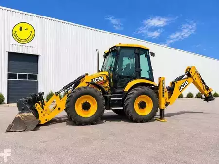 Autres 2024 JCB 4CX PRO (1)