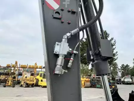 Escavadora de rastos 2023 Volvo ECR88D (13)