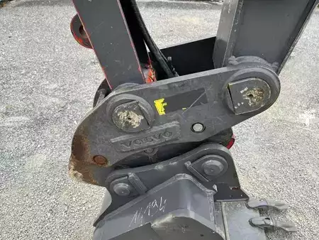 Escavadora de rastos 2023 Volvo ECR88D (15)