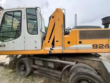 Kuvert Grävare 2007 Liebherr A924C LITRONIC (9)