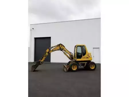 Mobilbagger 2000 Komatsu PW75 (1)