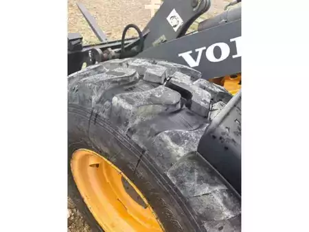 Ostatní 2015 Volvo L25F (4)