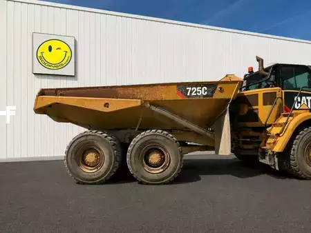 Knikdumpers 2018 Caterpillar 725C2 (15)