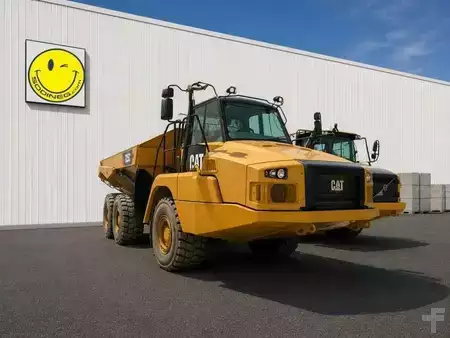 Knikdumpers 2018 Caterpillar 725C2 (5)