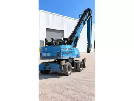 Excavadoras de manutención 2011 Fuchs MHL 331 (3)