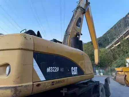 Překládací bagry  2012 Caterpillar M322DMH (26)