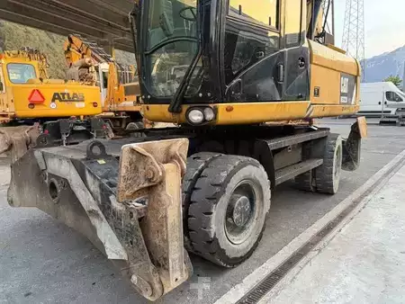 Překládací bagry  2012 Caterpillar M322DMH (32)