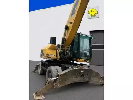 Escav. Movimenta zione sollev. 2012 Caterpillar M 322 D MH (4)