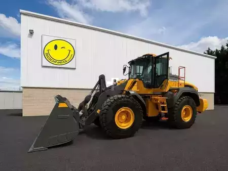 Carregadeira de rodas 2022 Volvo L110H (1)