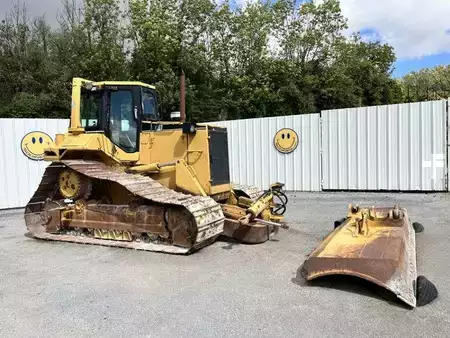 Bulldozere 1998 Caterpillar D6M LGP (1)