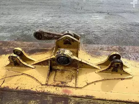Bulldozere 1998 Caterpillar D6M LGP (15)