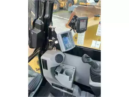 Hydraulic Excavators 2018 Caterpillar 308E2 CR (21)