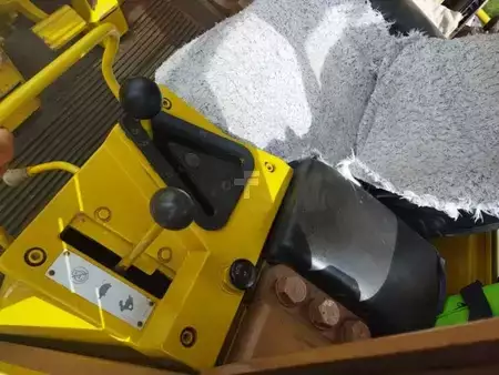 Nakládací pásová vozidla 1987 Caterpillar 963 (9)
