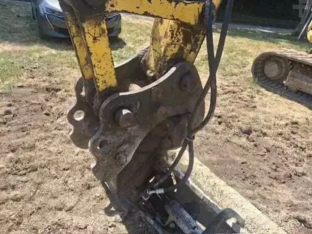 Гідравлічні екскаватори 2007 NEW HOLLAND KOBELCO E70SR-1ES (9)