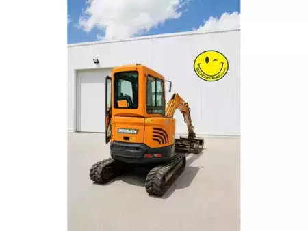 Minigraver 2011 Doosan DX27Z (3)
