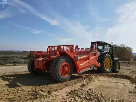Andet 2025 Agrotecnica TH42 (5)