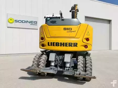 Mobiele graafmachines 2018 Liebherr A 910 COMPACT LITRONIC (7)