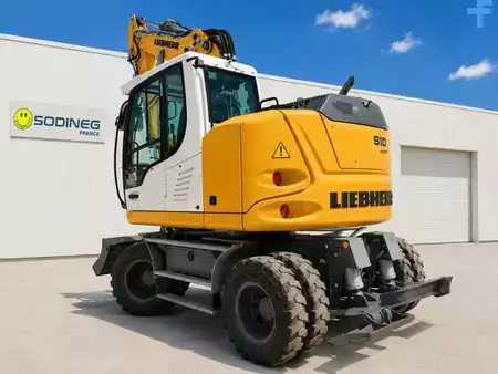 Mobiele graafmachines 2018 Liebherr A 910 COMPACT LITRONIC (9)