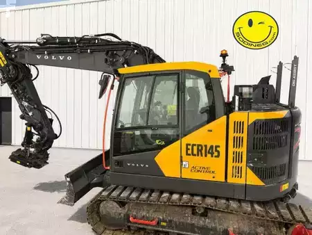 Korečková rýpadla 2025 Volvo ECR145FL + ROTOTILT (3)
