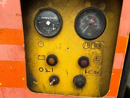 Muut 1995 Atlas Copco XAS55DD (21)