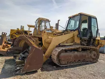 Nakládací pásová vozidla 1999 Caterpillar 963C POUR PIECES (1)