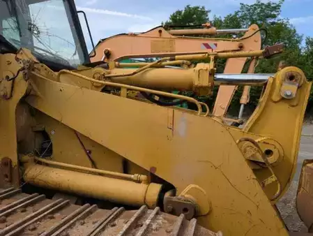 Nakládací pásová vozidla 1999 Caterpillar 963C POUR PIECES (14)