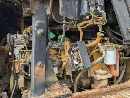 Nakládací pásová vozidla 1999 Caterpillar 963C POUR PIECES (25)