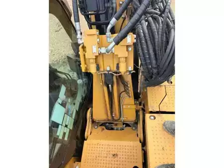 Kettenbagger 2020 Caterpillar 315FLCR (30)