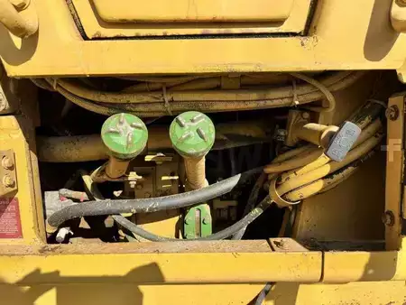 Telaketjukuormaajat 1982 Caterpillar 963 (30)