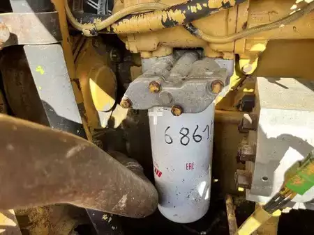 Telaketjukuormaajat 1982 Caterpillar 963 (33)
