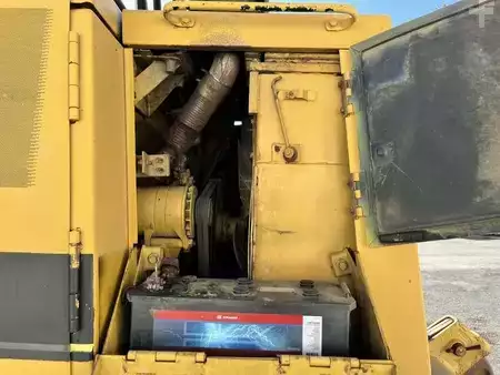 Telaketjukuormaajat 1982 Caterpillar 963 (39)