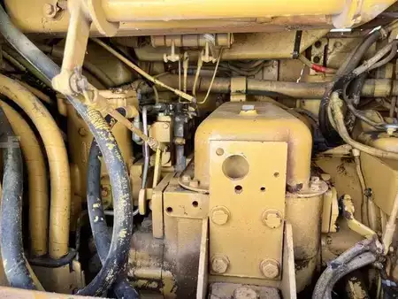 Telaketjukuormaajat 1982 Caterpillar 963 (43)