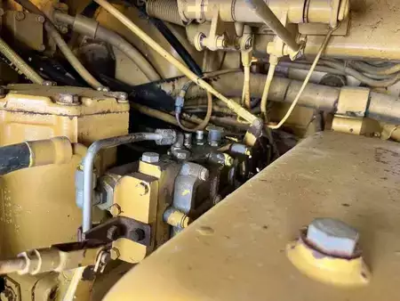Telaketjukuormaajat 1982 Caterpillar 963 (45)