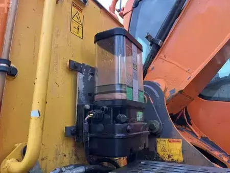Mobilbagger 2012 Volvo EW140D (30)