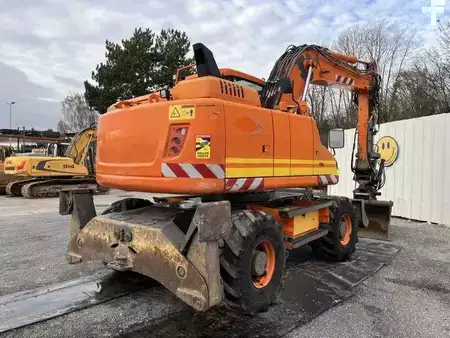 Mobilbagger 2012 Volvo EW140D (6)