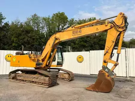 Гідравлічні екскаватори 2000 Liebherr R924HDSL LITRONIC (1)