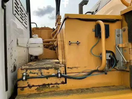 Гідравлічні екскаватори 2000 Liebherr R924HDSL LITRONIC (41)