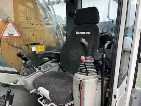 Гідравлічні екскаватори 2018 Liebherr R926 COMPACT (50)