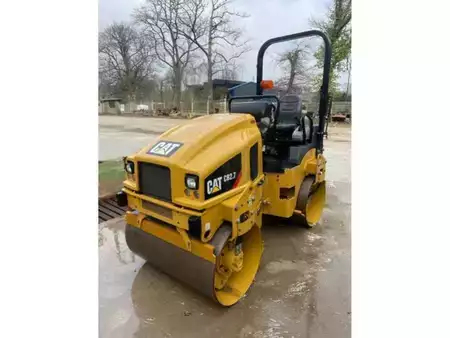 Rolos em tandem 2019 Caterpillar CB2.7 - 1200mm (2)