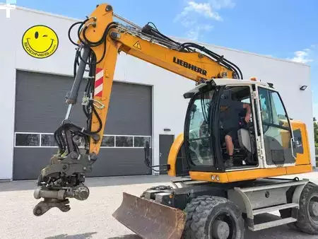 Mobiele graafmachines 2017 Liebherr A 914 COMPACT LITRONIC (3)