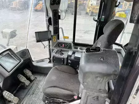 Kolové nakladače 2014 Caterpillar 966K (29)