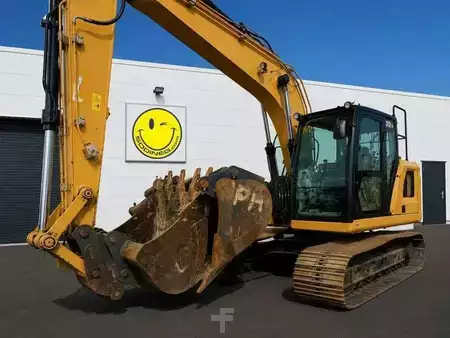 Гідравлічні екскаватори 2022 Caterpillar 313GC (3)