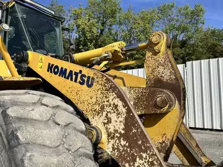 Chargeuse sur pneus 2010 Komatsu WA480-6 (15)