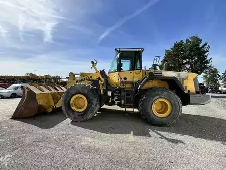 Chargeuse sur pneus 2010 Komatsu WA480-6 (4)