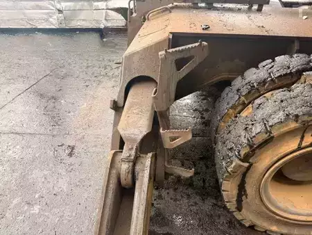 Rehandling Excavators 2017 Atlas 350 MH (11)