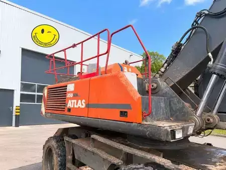 Rehandling Excavators 2017 Atlas 350 MH (3)