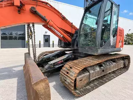 Telakaivinkoneet  2010 Hitachi ZX225 ULC-3 (Pour Pièces) (4)