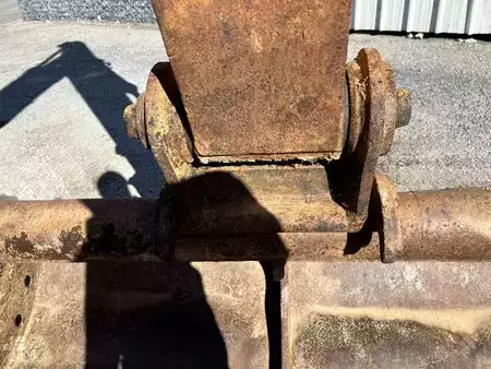 Lánctalpas kotrógép 1998 JCB JS130 (16)