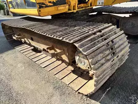 Lánctalpas kotrógép 1998 JCB JS130 (24)